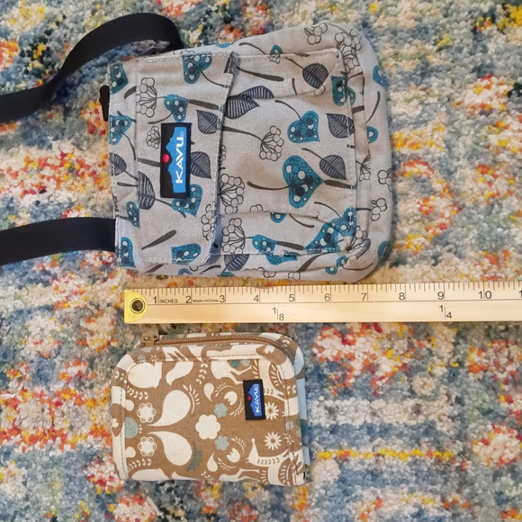 Kavu Crossbody and Wallet - Picture 12 of 13